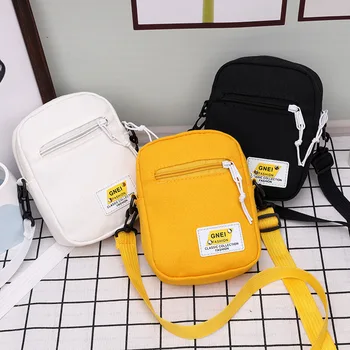 Дамски холщовая чанта през рамо Winnie 2023, тенденция малка чанта на рамото, корейската студентски чанта за телефон, просто чантата за пазаруване с цип