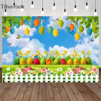 Пролетен Великденски фон, Пъстри яйца цветя в ливада с Ограда Фон с пеперуда Украса за парти в чест на рождения ден на детето подпори за фото студио