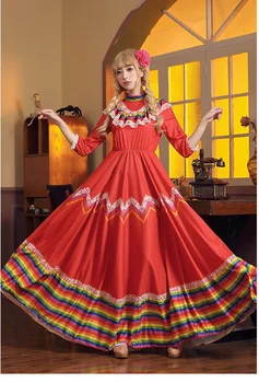 Руското и германското традиционната рокля за народни танци