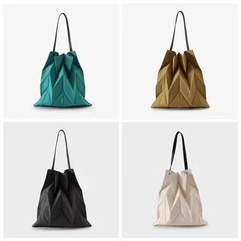 Стилна холщовая чанта през рамо с плиссированным дизайн за жени, луксозни чанти на марката
