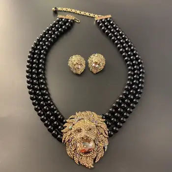 Луксозно многослойно огърлица от черни перли, мода преувеличени кристали, веригата на ключицата с глава на лъв, женски аксесоари